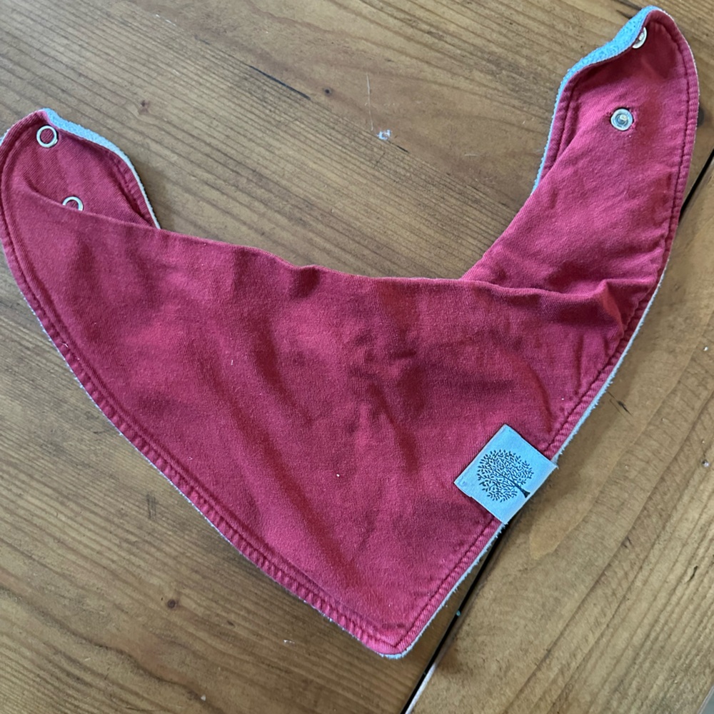 Bib set - Picture 4 of 5